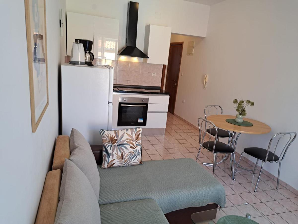Apartments Bellus Mare Mali Lošinj Εξωτερικό φωτογραφία