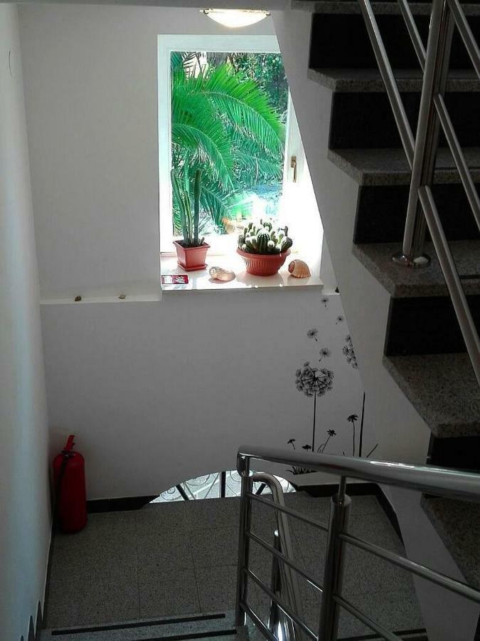 Apartments Bellus Mare Mali Lošinj Εξωτερικό φωτογραφία