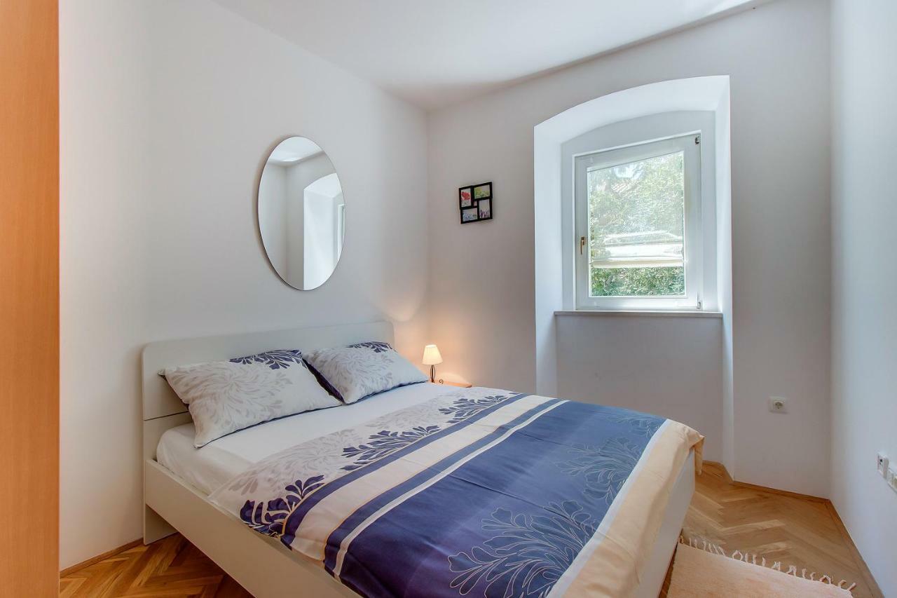 Apartments Bellus Mare Mali Lošinj Εξωτερικό φωτογραφία